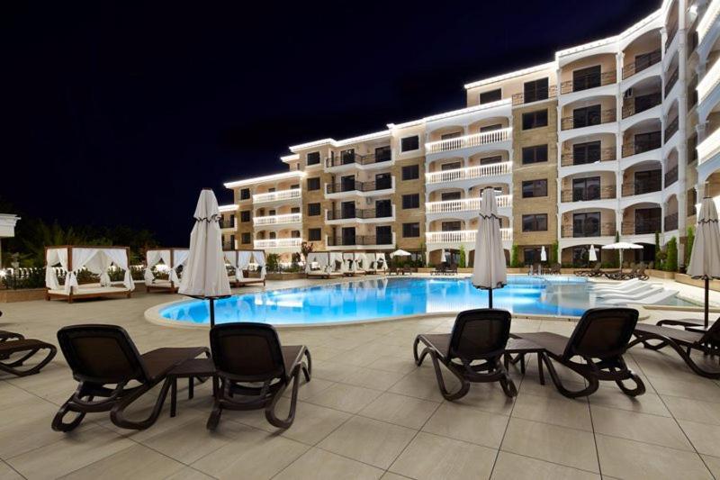 Valencia Gardens Deluxe Apartments Nesebar Exteriör bild