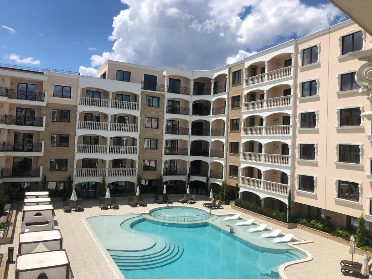 Valencia Gardens Deluxe Apartments Nesebar Exteriör bild