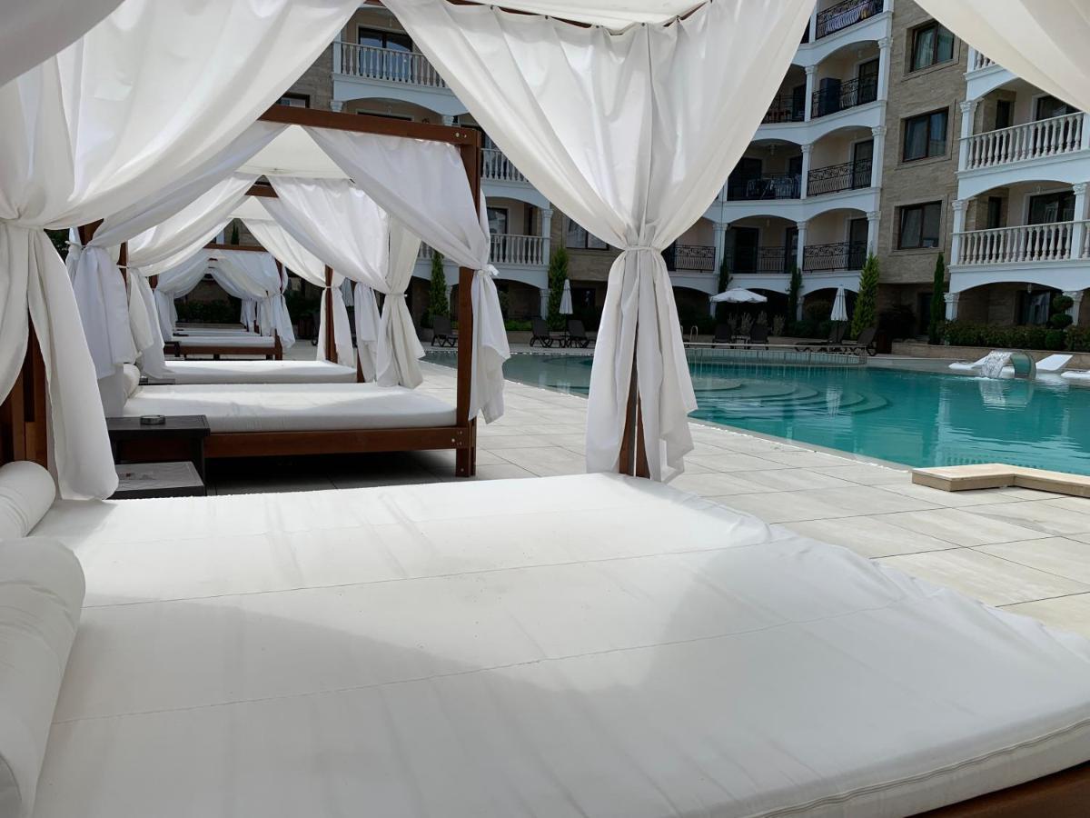 Valencia Gardens Deluxe Apartments Nesebar Exteriör bild