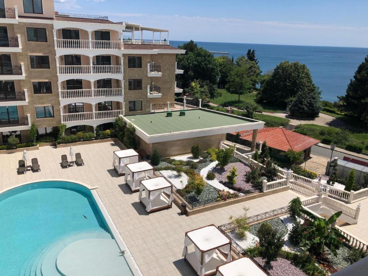 Valencia Gardens Deluxe Apartments Nesebar Exteriör bild