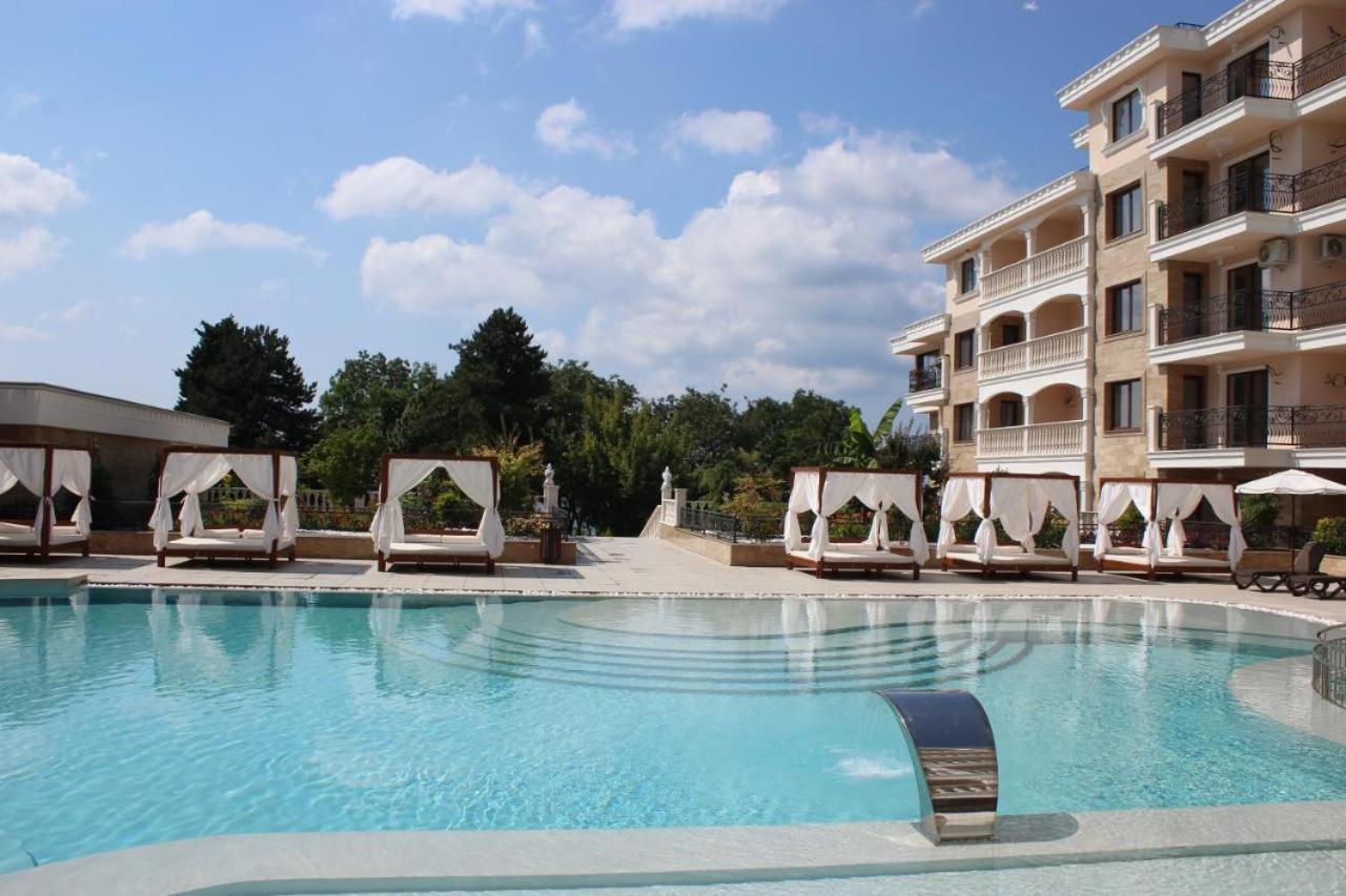 Valencia Gardens Deluxe Apartments Nesebar Exteriör bild