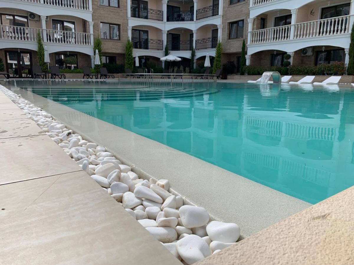 Valencia Gardens Deluxe Apartments Nesebar Exteriör bild