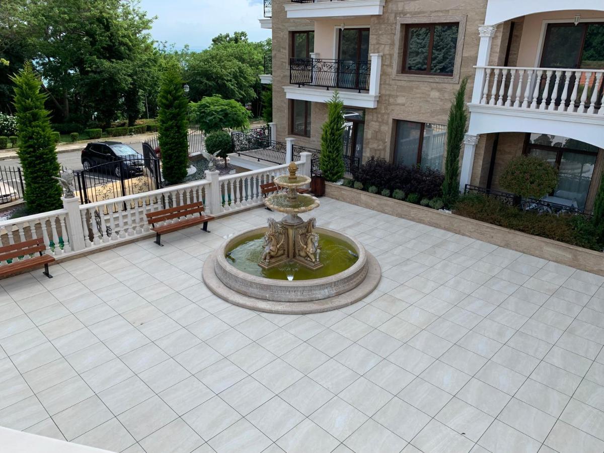 Valencia Gardens Deluxe Apartments Nesebar Exteriör bild